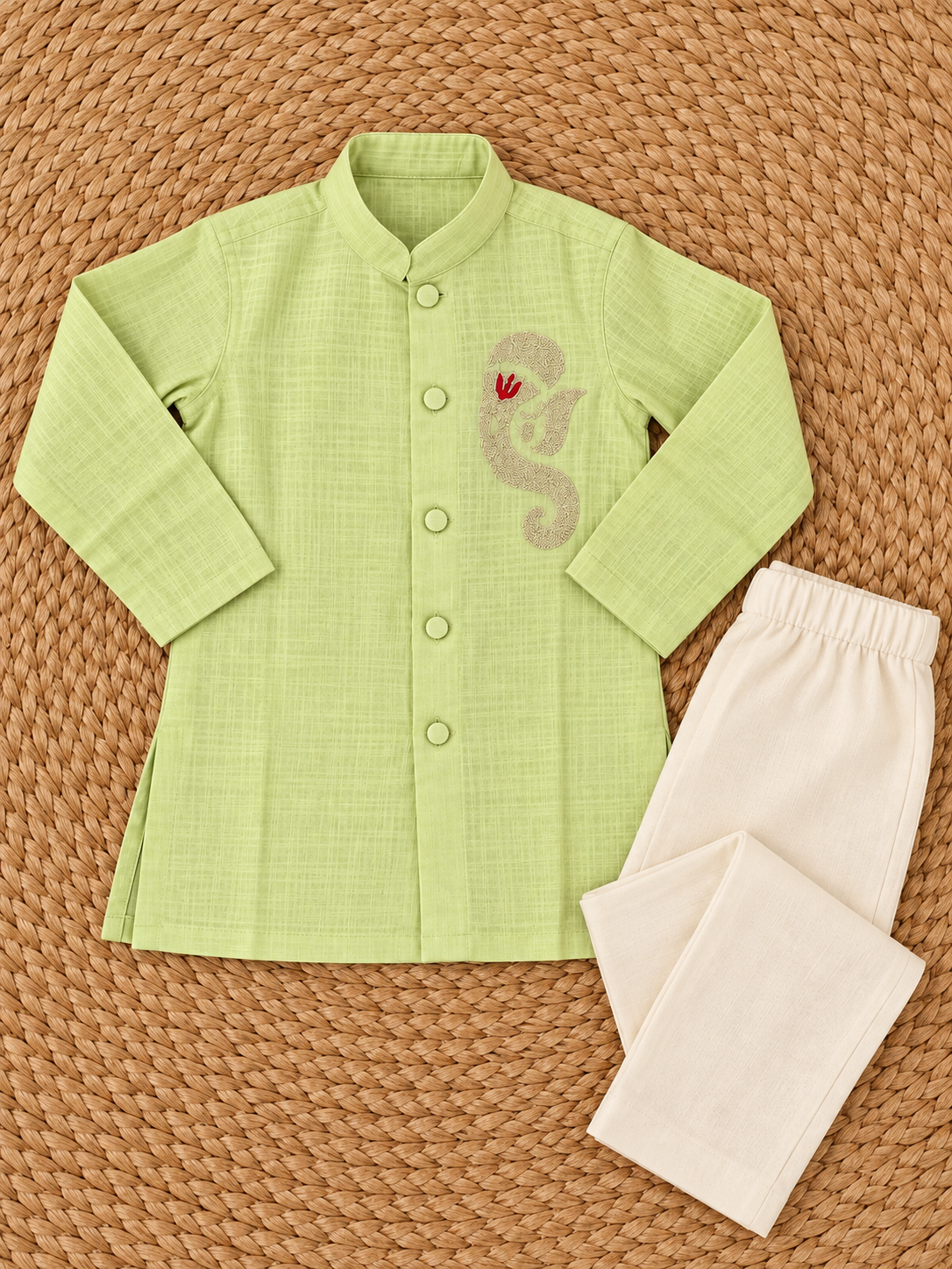 F & S Pistachio Traditional Set