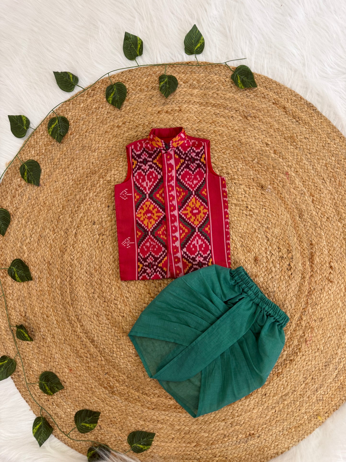 Patola mini dhothi set