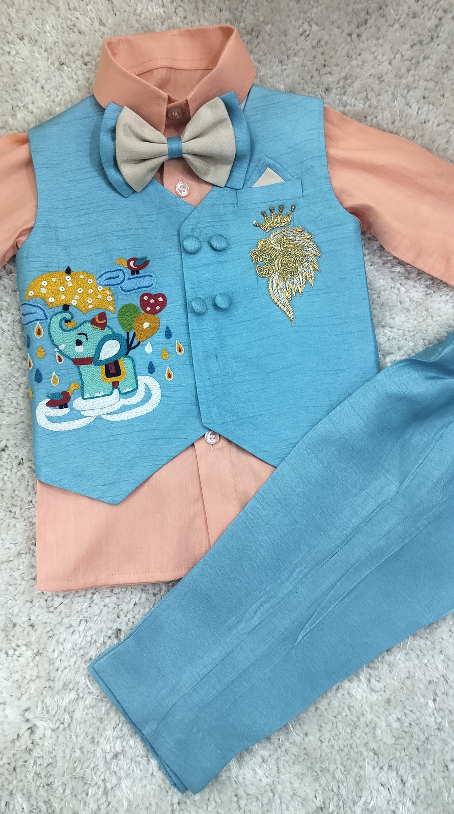 Little Elephant waistcoat set.