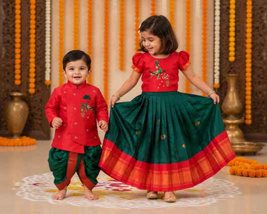 Parrot Sibling Set