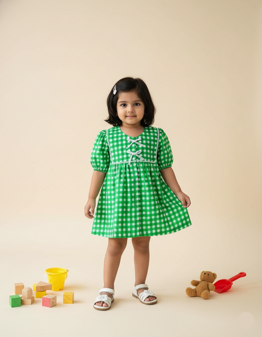 Little checks -Green