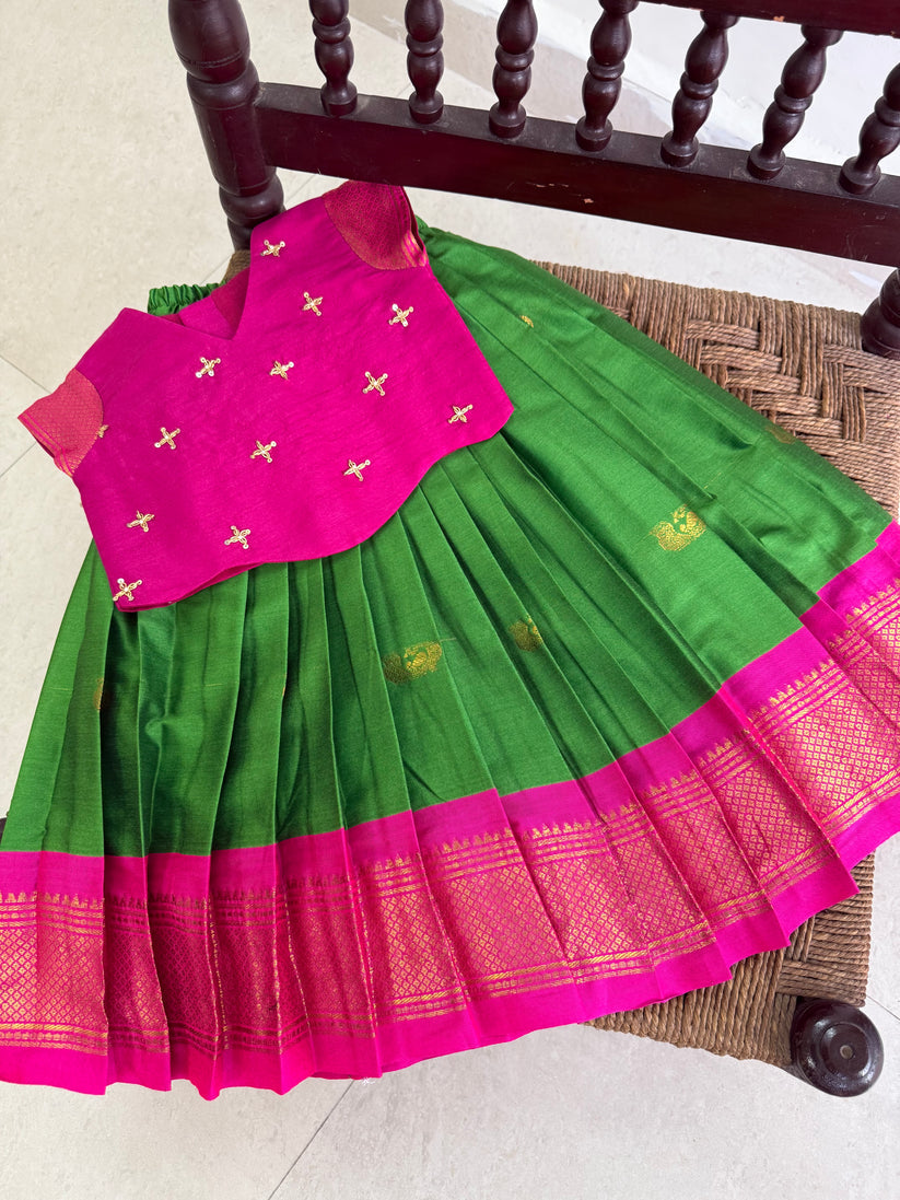 Ethnic Sibiling Set - Parrot Green