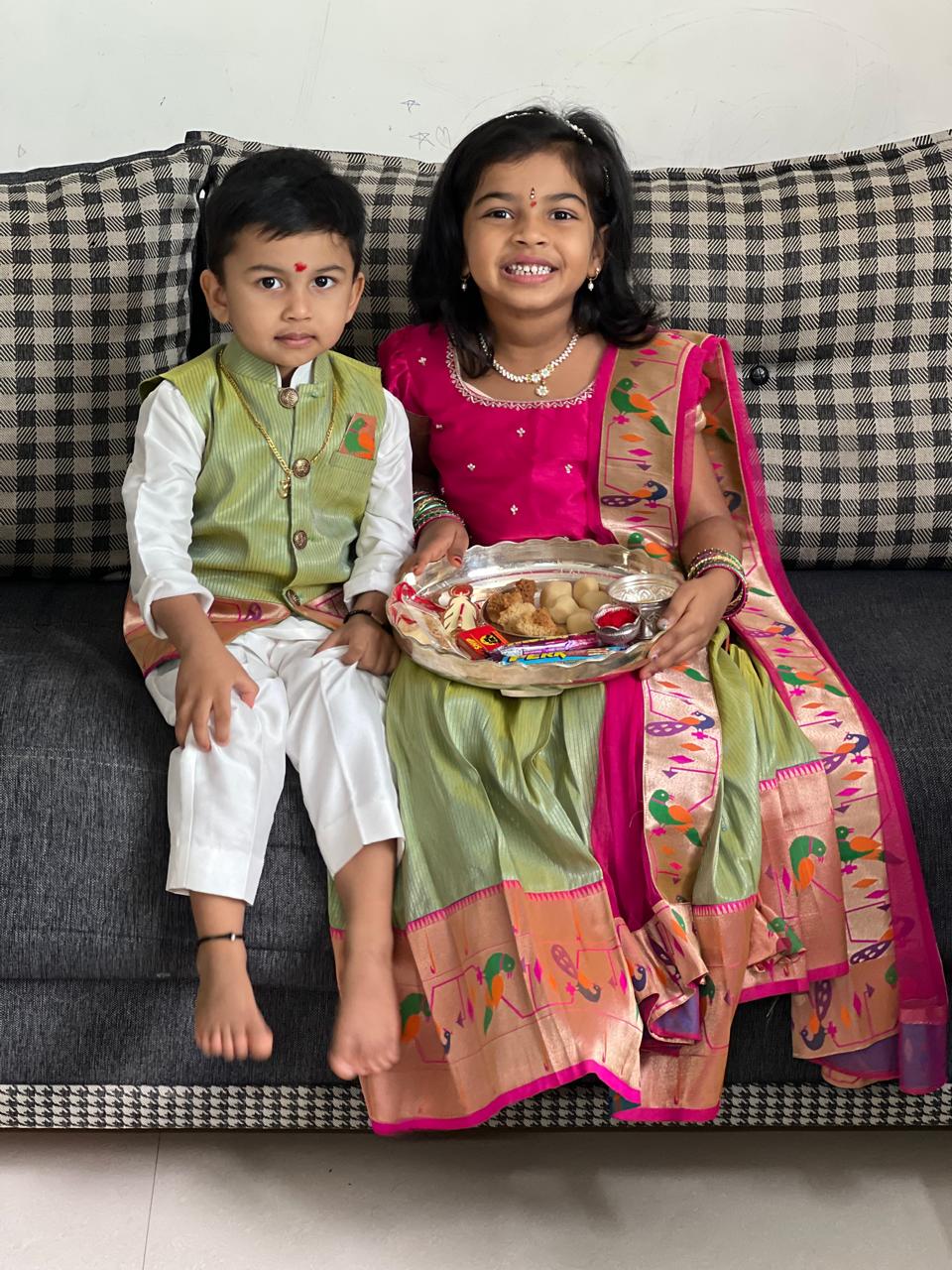 Paithani Sibling Set