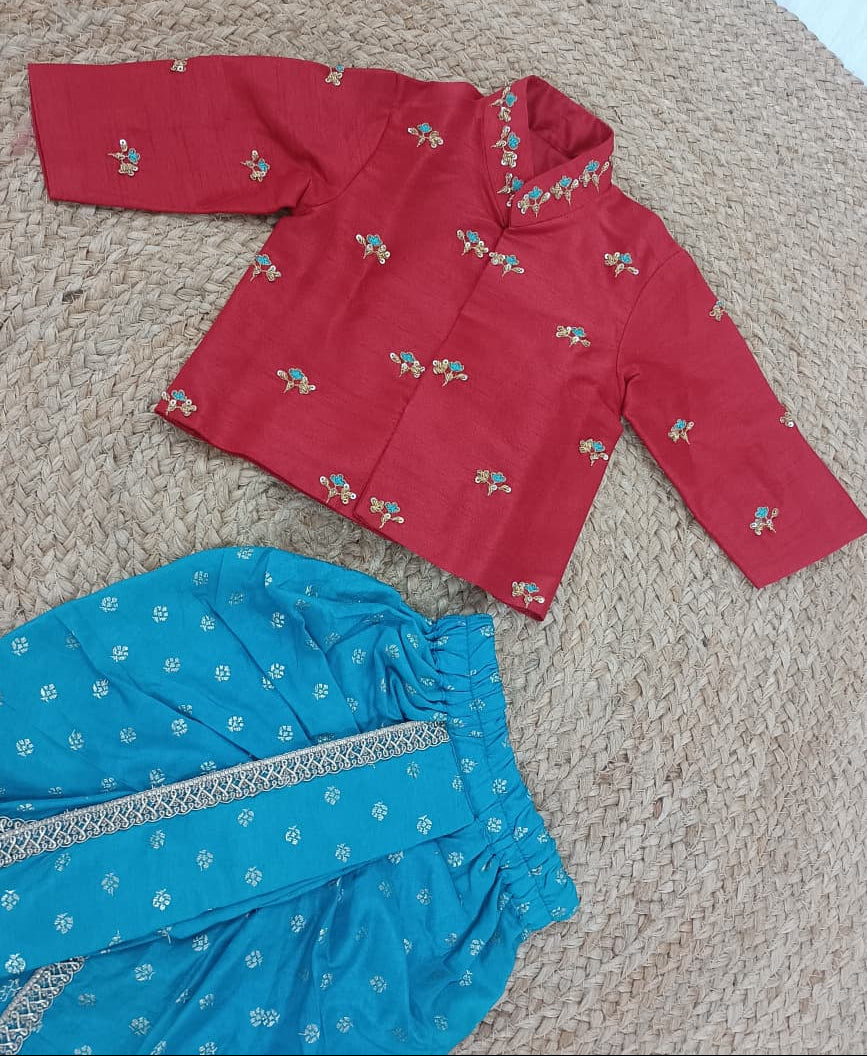 Red & Blue Butti Set
