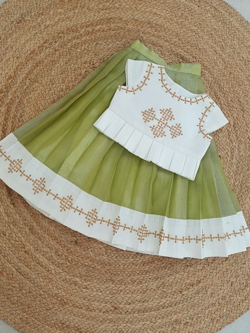 Kolam Lehenga Set