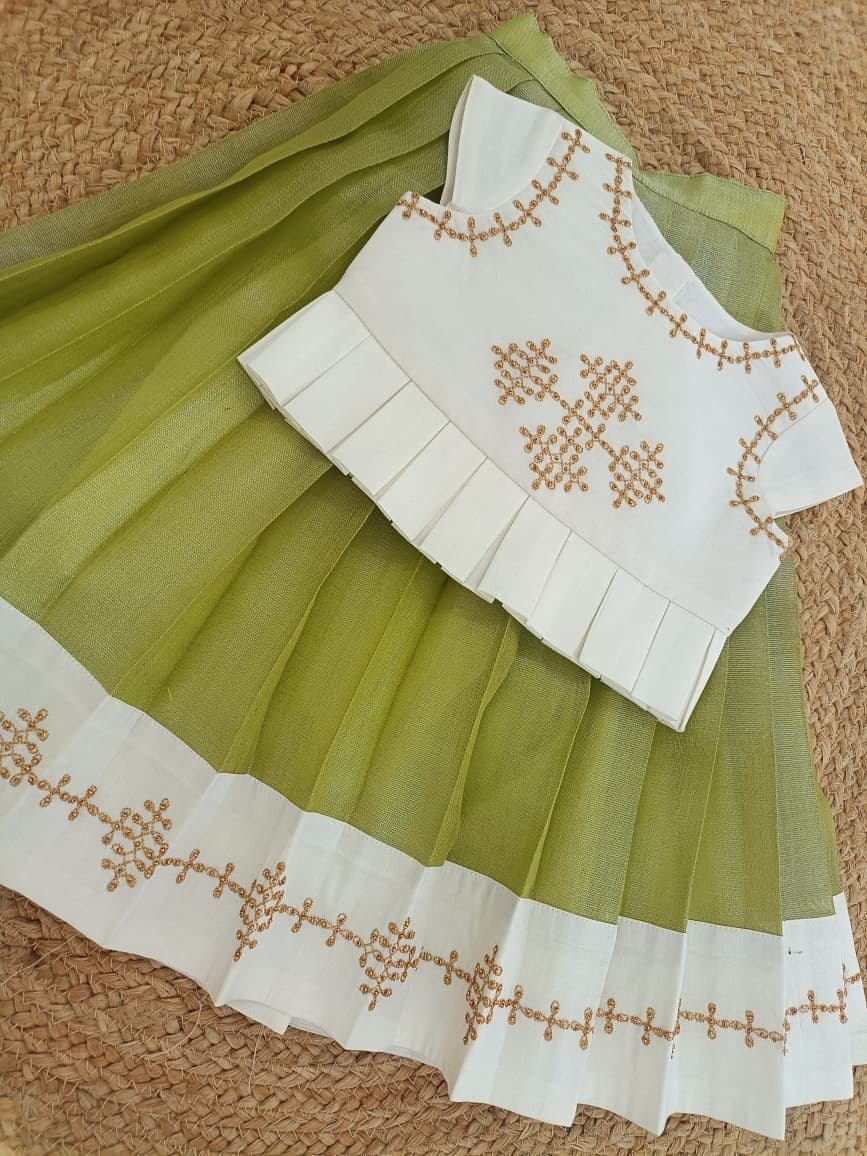 Kolam Lehenga Set